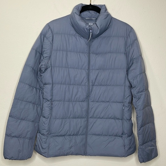 Uniqlo Ultra Lightweight Gray Jacket - Picture 1 of 5
